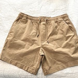 American Eagle khaki shorts in new condition.